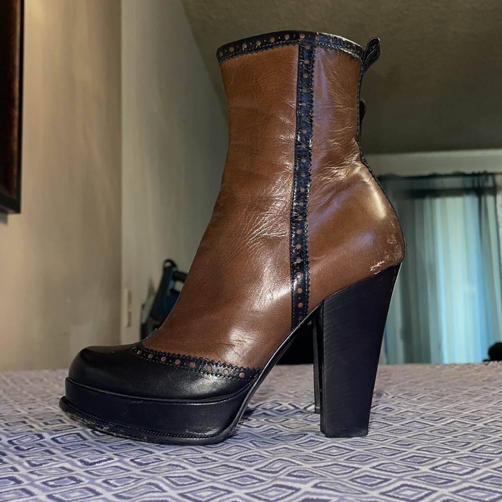 Yves Saint Laurent Black and Brown Boots Size 38.5